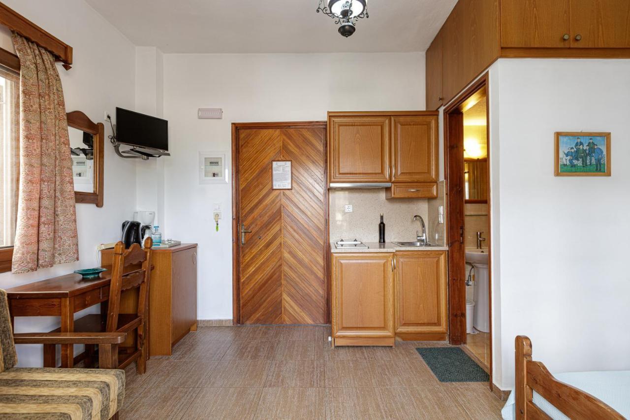 Pánormos Pension Lucy מראה חיצוני תמונה